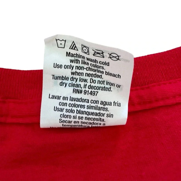 Dec 25th Cats Kittens Meowy Christmas Top Tee Short Sleeve Red Green Graphic M - Picture 6 of 6